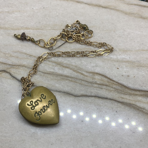 Set of 2 vintage Locket necklaces - Picture 2 of 8